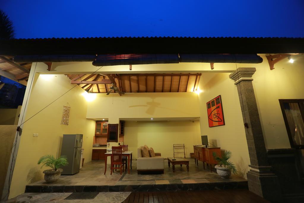 Putri Bali Villa Семіньяк Екстер'єр фото