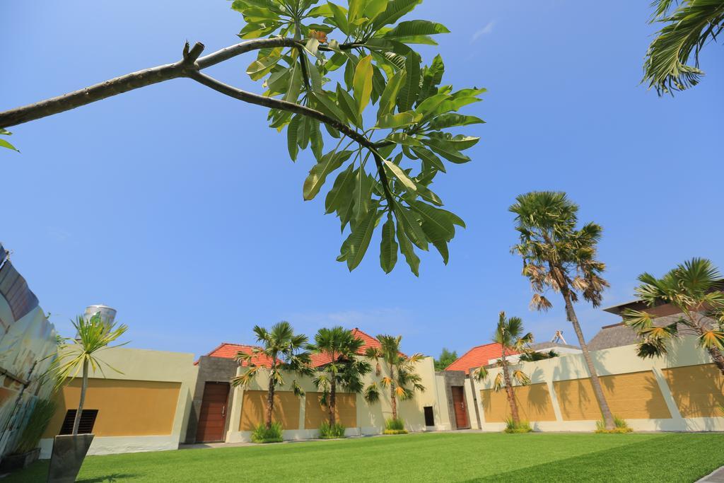 Putri Bali Villa Семіньяк Екстер'єр фото